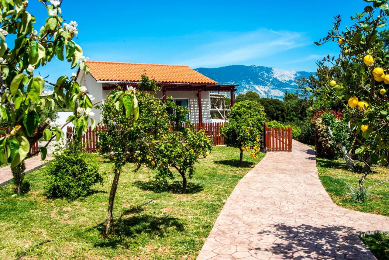 Xarafailte Summer House *
